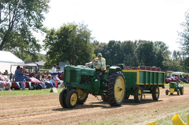 johnlane1955johndeere50.jpg