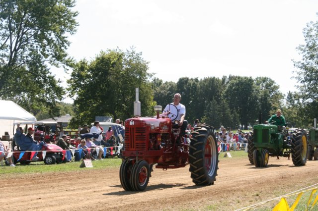 rickstump1955farmall400diesel.jpg