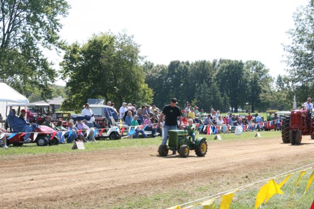 suzannarodgers1967johndeere110.jpg