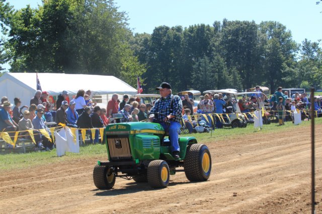 johndeere400ronwalters.jpg