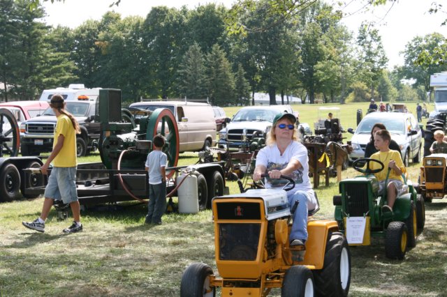 giablust1969cubcadet106.jpg