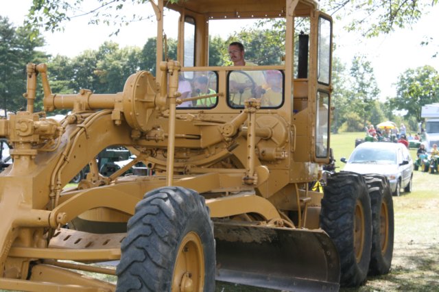 waltbiggsjr1960caterpillar2.jpg