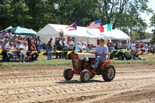 gardentractor.jpg