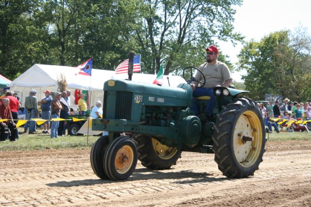 johndeere530.jpg