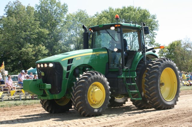 johndeere8130.jpg