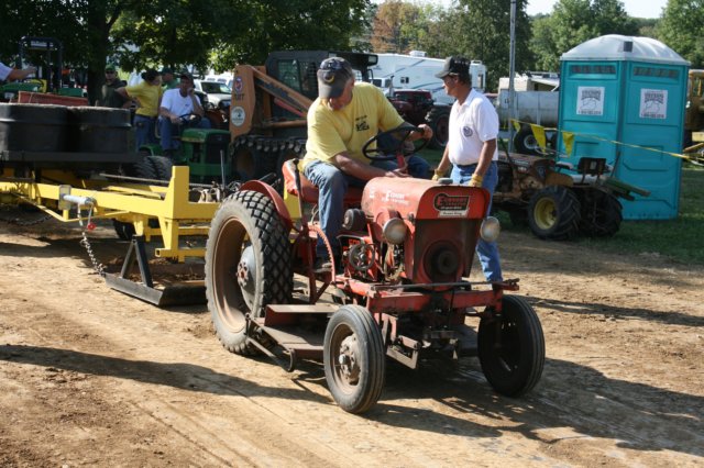 gardentractorpulls9.jpg