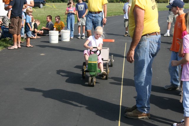 pedaltractorpulls20.jpg