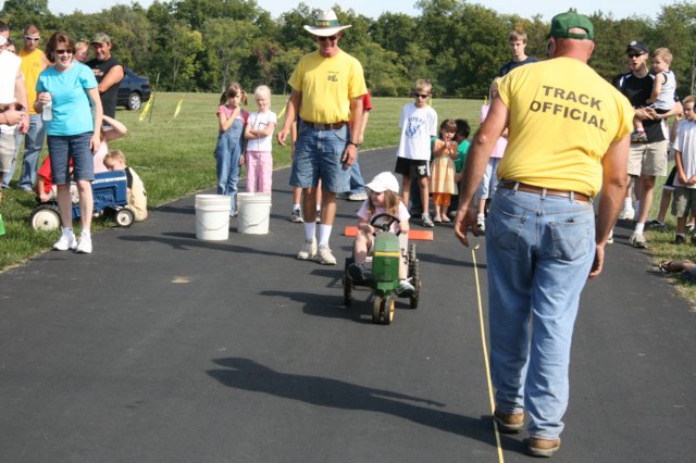 pedaltractorpulls7.jpg