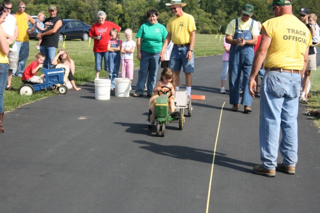 pedaltractorpulls9.jpg